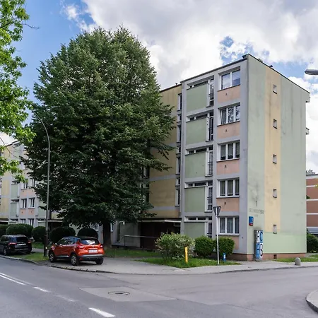 Apartment Krzywoustego Cozy By Bookinghost